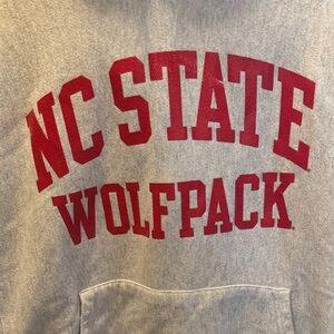 Gray NC State Wolfpack Hoodie Men’s Large